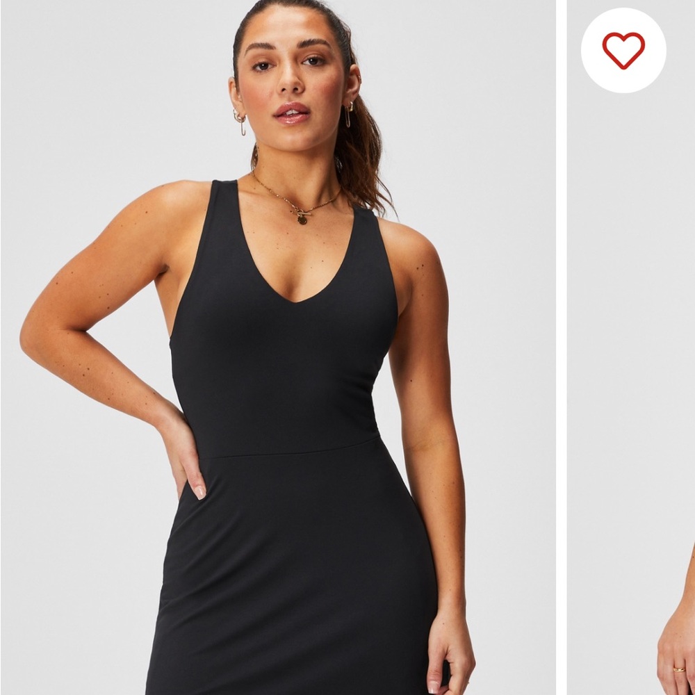 Fabletics on the go dress size M NWT